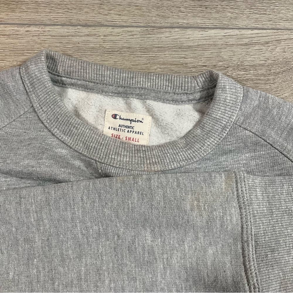Retro Grey Champion Sweatshirt Size Small - Picture 3 of 6
